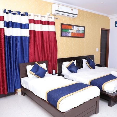 The Abodes House Hotel Greater Noida Eksteriør billede