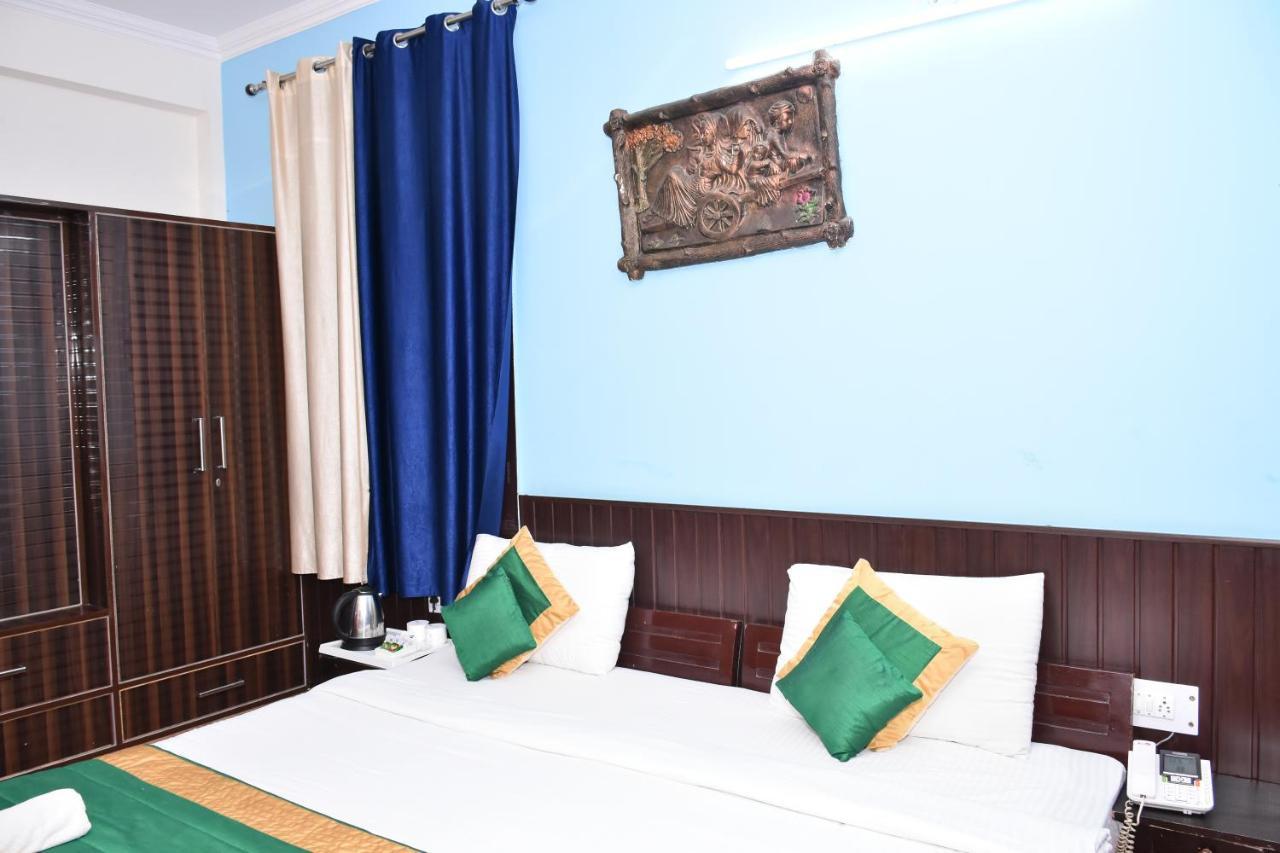 The Abodes House Hotel Greater Noida Eksteriør billede