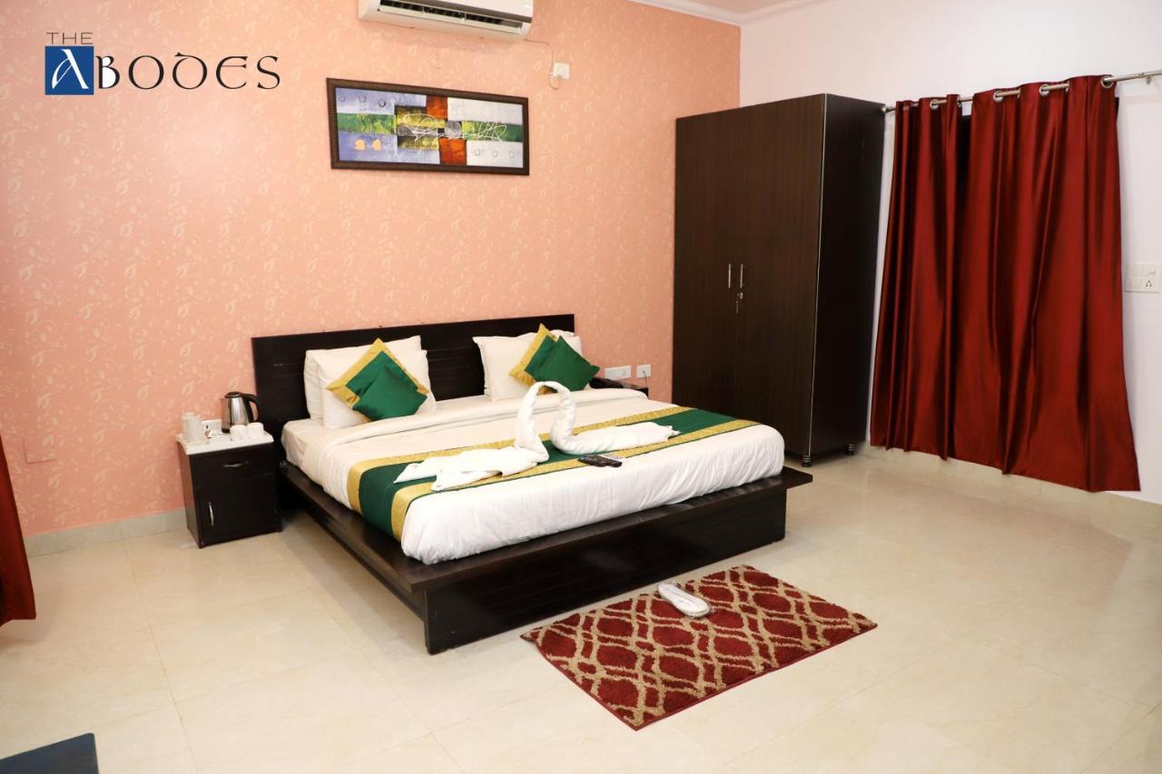 The Abodes House Hotel Greater Noida Eksteriør billede