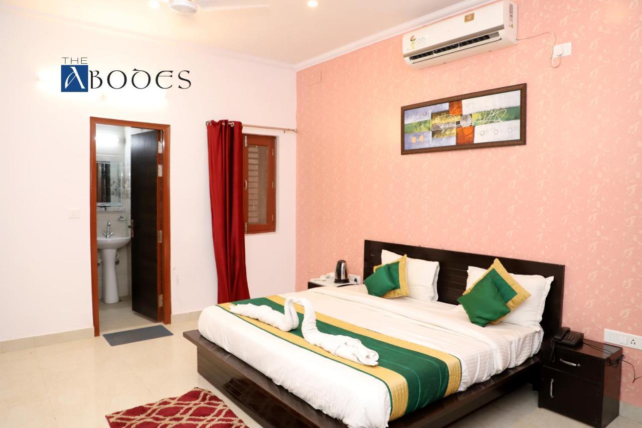 The Abodes House Hotel Greater Noida Eksteriør billede