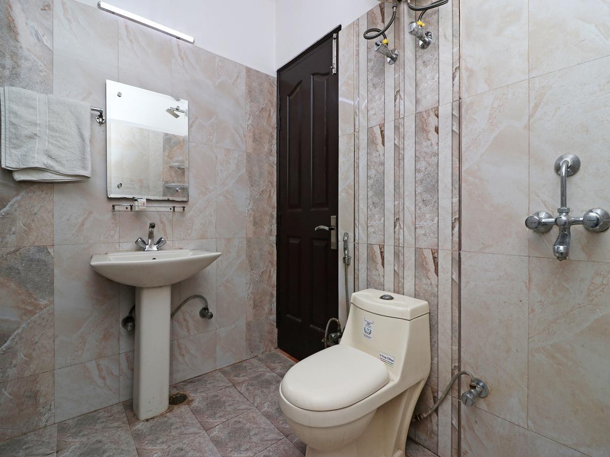 The Abodes House Hotel Greater Noida Eksteriør billede