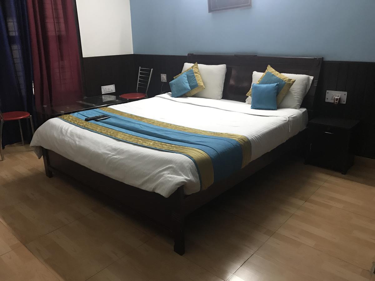 The Abodes House Hotel Greater Noida Eksteriør billede